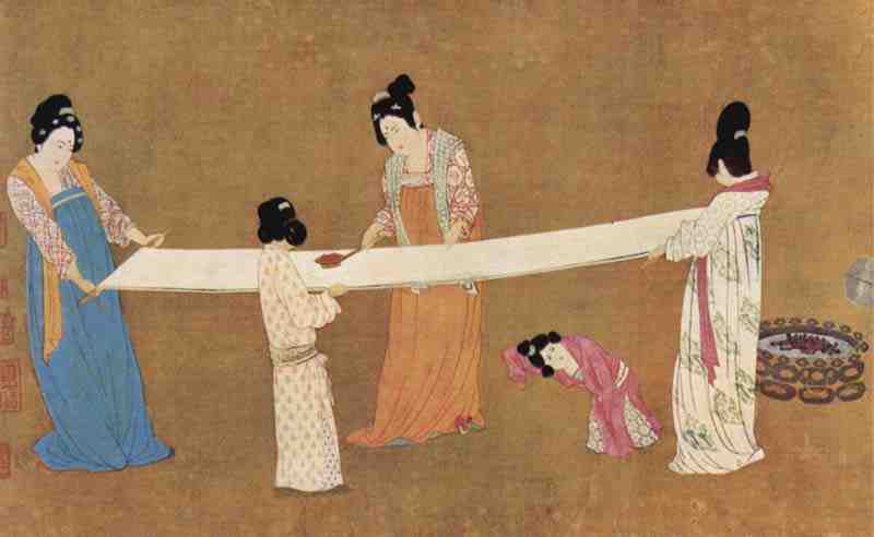 Women process new silk. Master after Chiang Hsuan