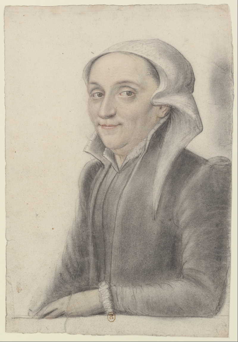 Woman, wearing a chaperone with long edges , three quarters left . Nicolas Lagneau