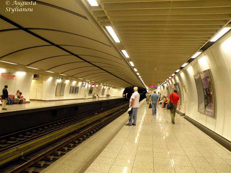 Panepistimio Station, Athens Metro