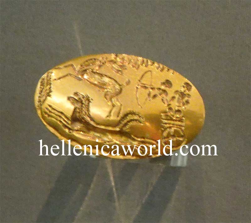 240 Gold signet ring with hunting scene, National Archaeological Museum, Athens