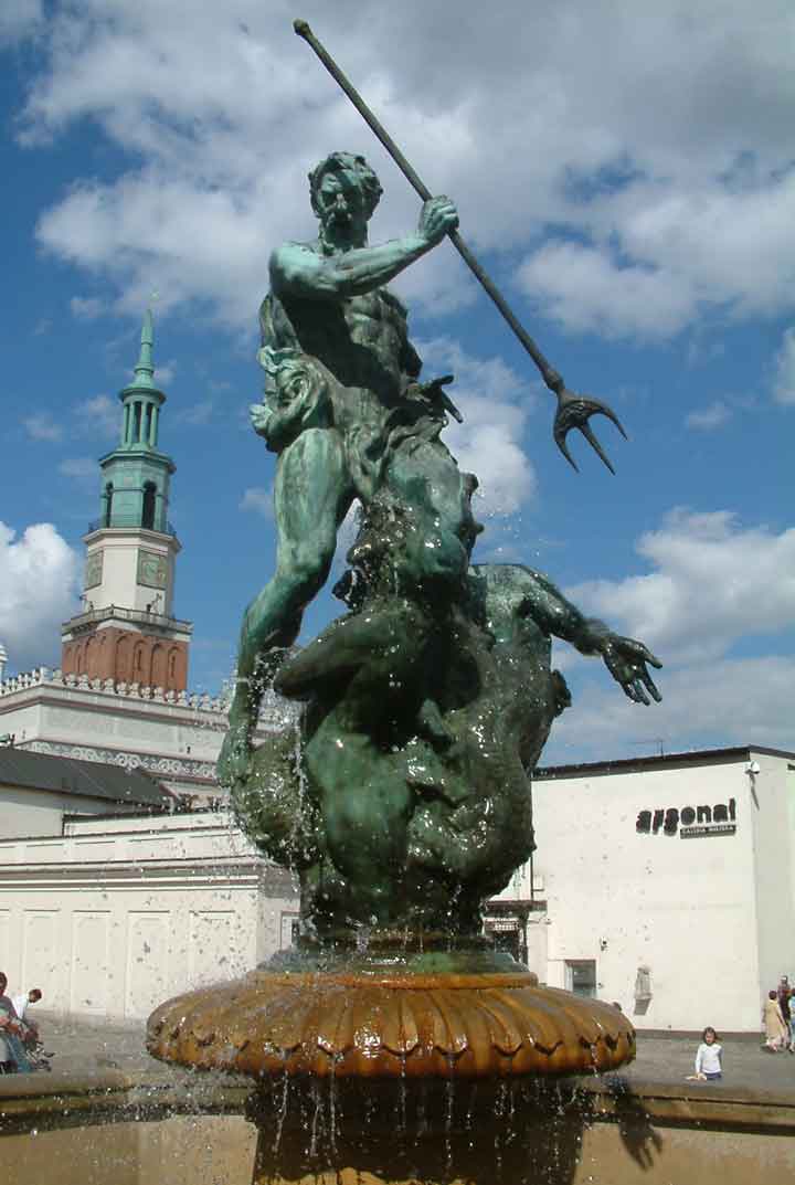 Fountain of Neptune, Poznan