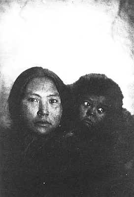 ESKIMO MOTHER AND CHILD