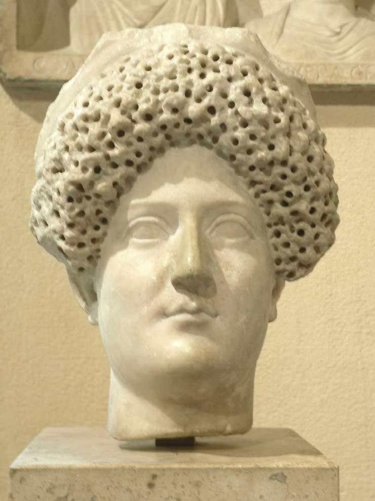 Domitia Longina, Louvre