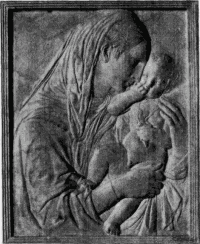 42. Marmorrelief der Madonna von einem Schüler Donatello’s.