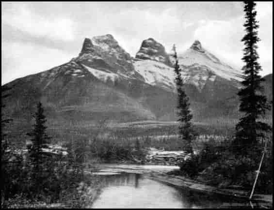 THE THREE SISTERS, CANMORE