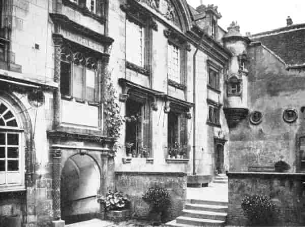 Hôtel Lallemant at Bourges.
