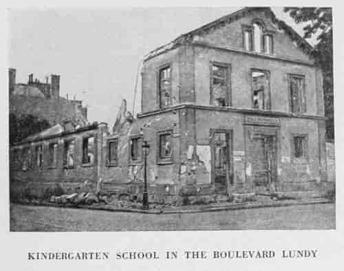 KINDERGARTEN SCHOOL IN THE BOULEVARD LUNDY