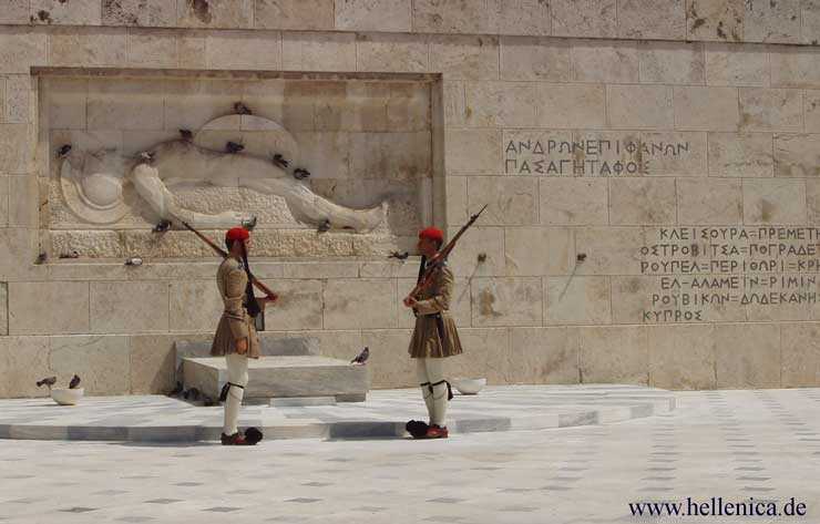 Grabmal des unbekannten Soldaten, Syntagmaplatz