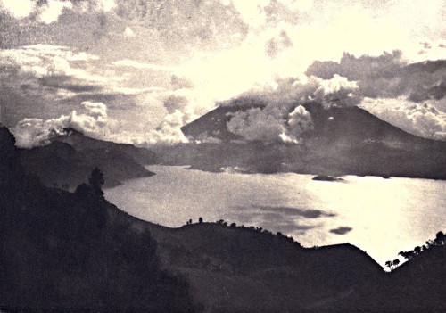 Sunset, the lake of Atitlan