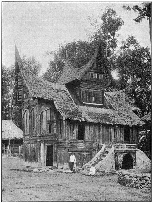 Een Minangkabausch huis is een lust voor de oogen.