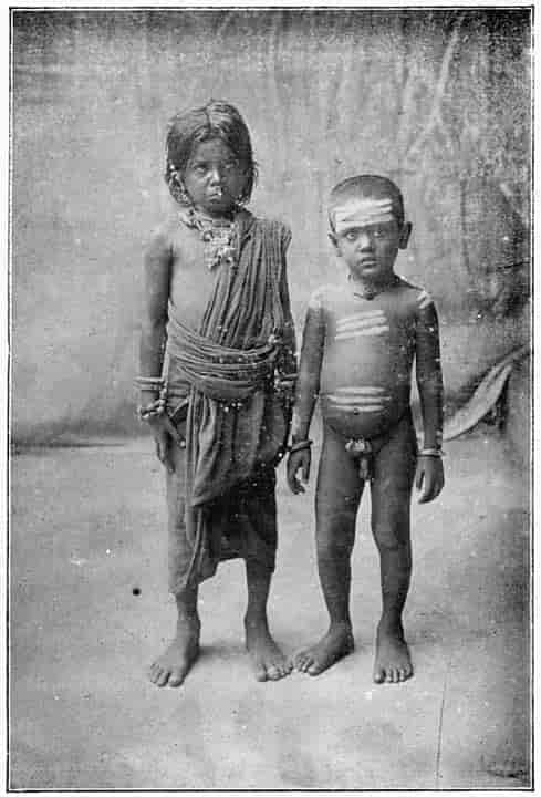 Nāttukōttai Chetti children.