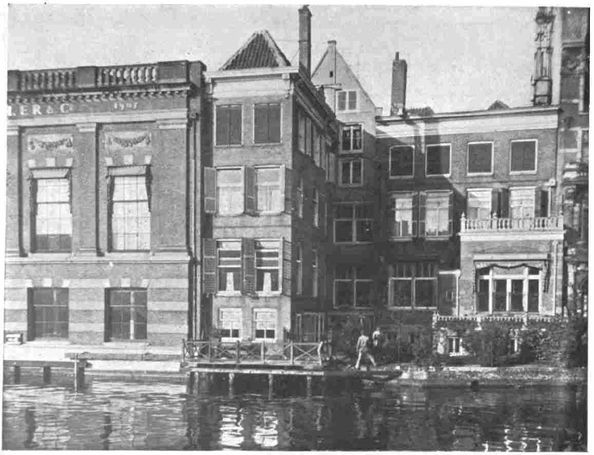 Plate 19. The Back of the Houses in the “Doelenstraat” in Amsterdam.