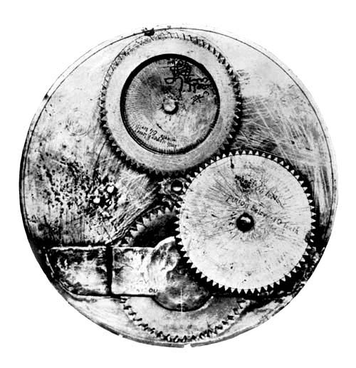 Gearing from Astrolabe Shown in Figure&nbsp;11.